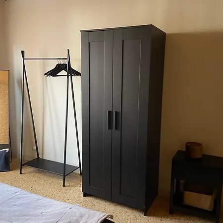 Two Bedroom With Private Parking Apartmán