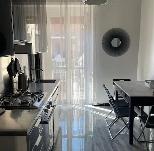 Apartmán Two Bedroom With Private Parking