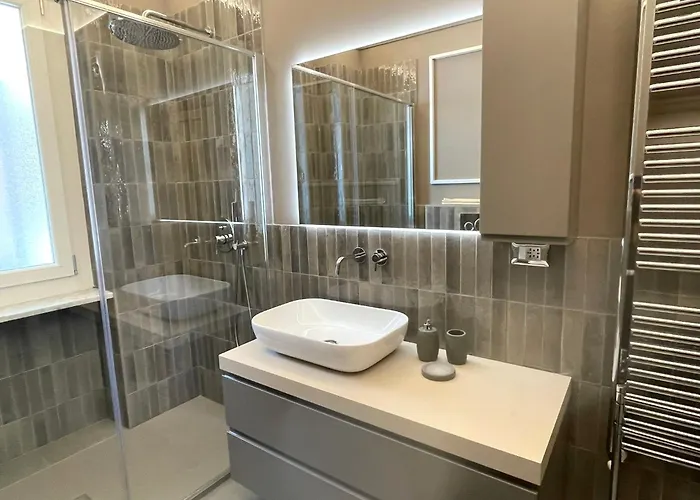 Two Bedroom With Private Parking Apartmán