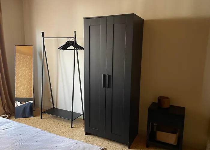 Two Bedroom With Private Parking Apartmán